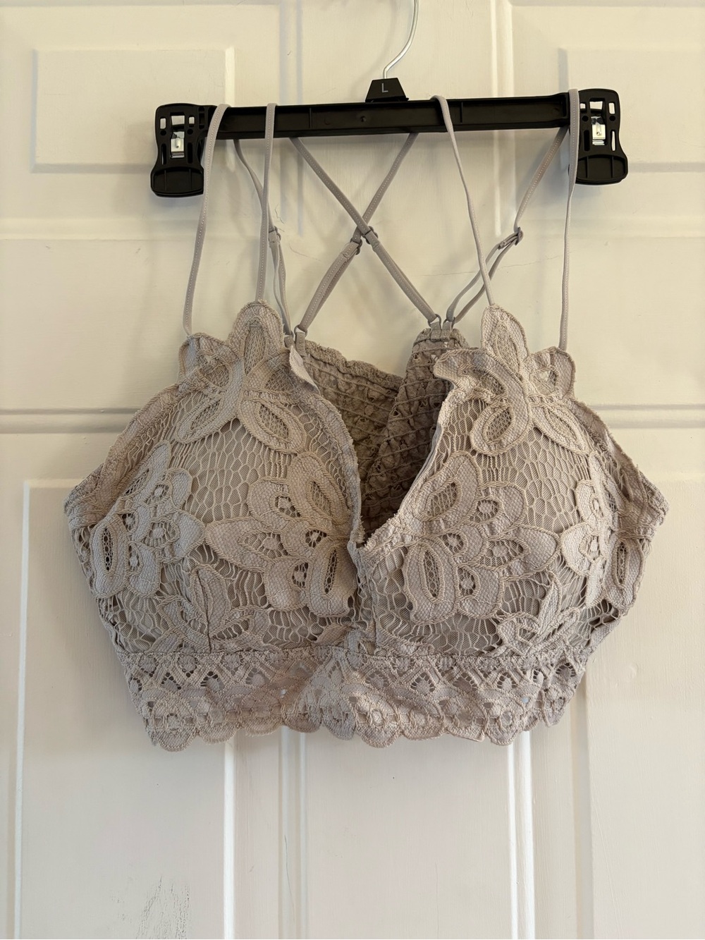 Pink Lily Lace Bralette in Light Grey. Size 3XL